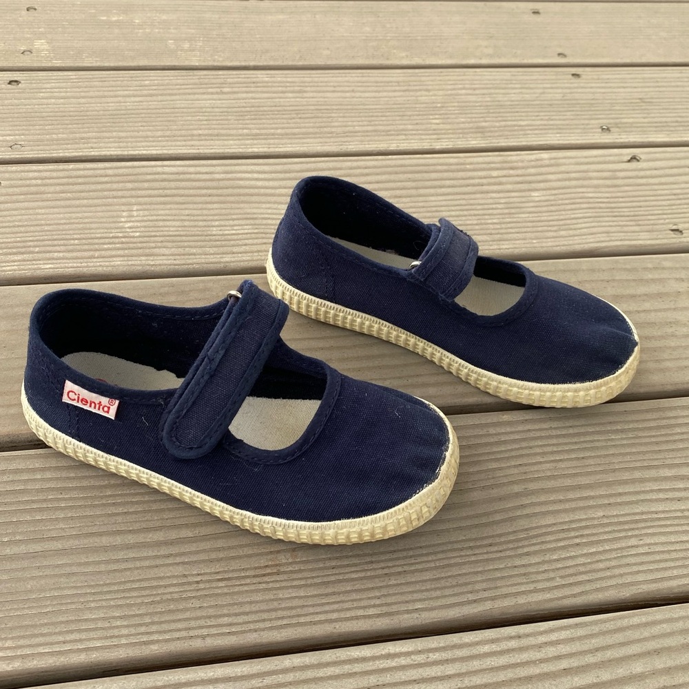 Cienta Mary Jane, Size 9 Toddler - Picture 3 of 8